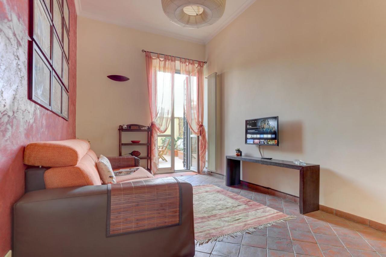 Colosseo Residenza Sette Sale Rome Bagian luar foto